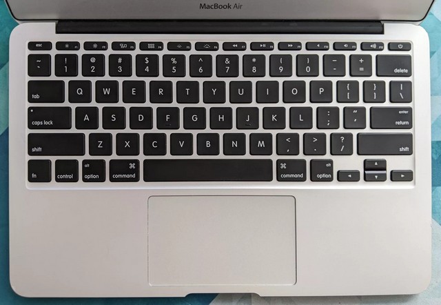 Changer la luminosité du clavier sur un MacBook Air