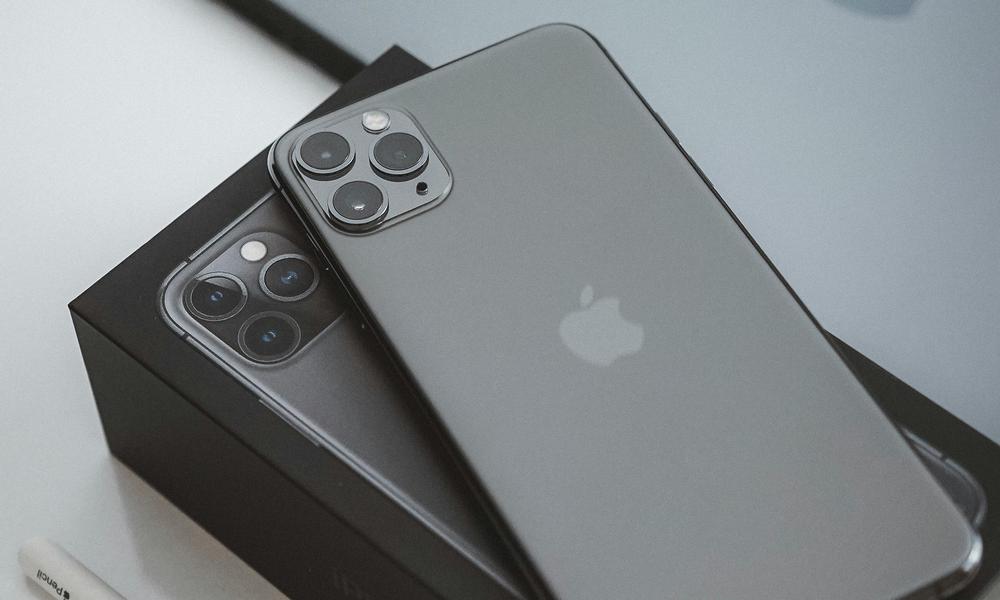 如何找到他的iPhone的IMEI数字